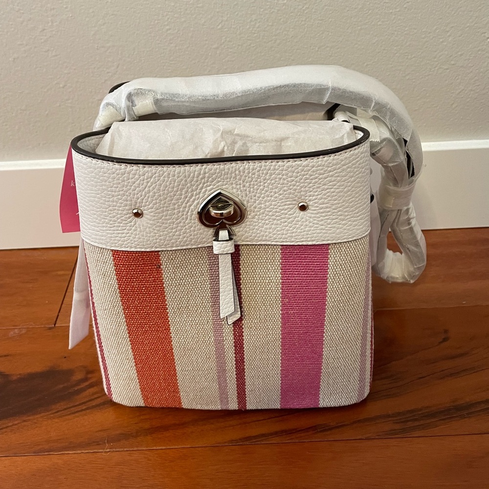 Kate Spade bucket bag